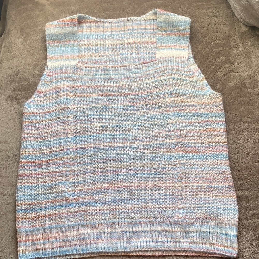 Multicolor Knit Sleeveless Top